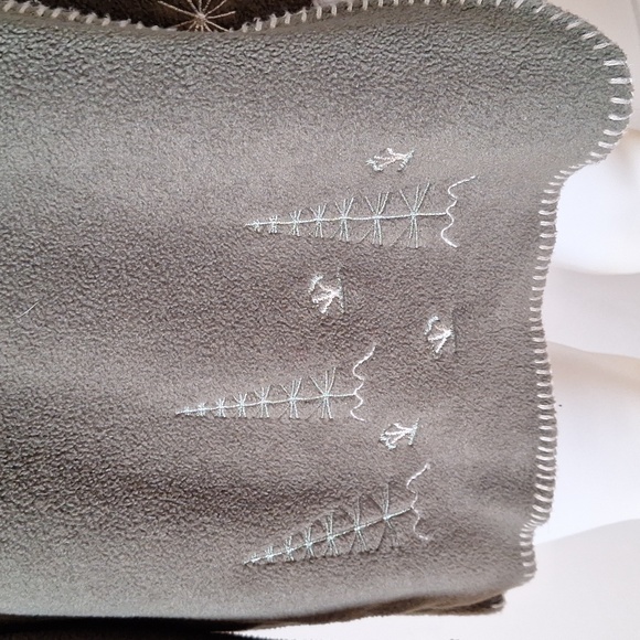 Vintage Embroidered Cozy Fleece Jacket by Attraction - Picture 3 of 7